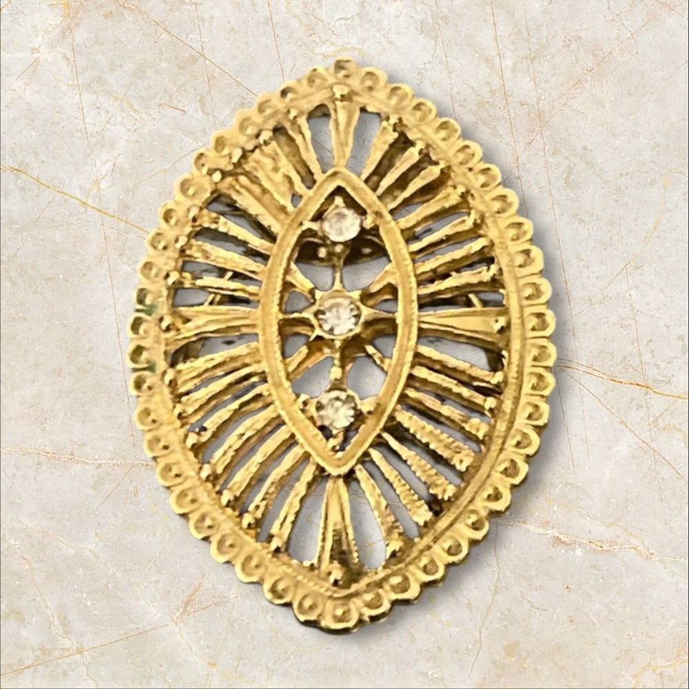 Vintage Estate Gold Tone Clear Rhinestones Scarf Clip Holder